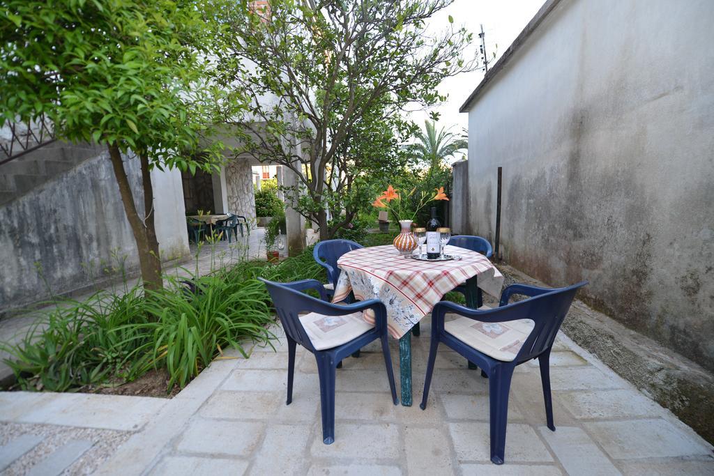 Apartments Simonovic Tivat Exterior foto